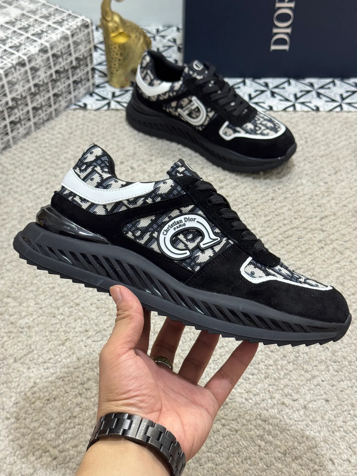 Men's men's shoes 💰440 [New model] 🐞🐞Top original - Dior 🆕 Low-top B02 casual sports shoes, carefully made of first-layer cowhide with canvas, comfortable and breathable ~ rubber soles, enhance style. Fashionable and versatile, it can complement any look. Featuring an exquisite design that is uniquely dynamic and modern, this shoe is part of Dior's legacy and embodies modern elegance. Size: 38-44 (45 customized